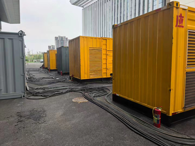 昌都不同季节柴油发电机组保养有哪些注意事项？