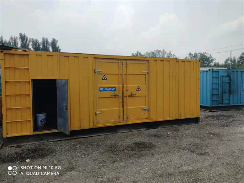 昌都200KW柴油发电机组需要配备什么型号的电缆线？