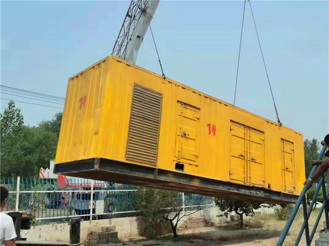 昌都300KW柴油发电机组油耗是多少？