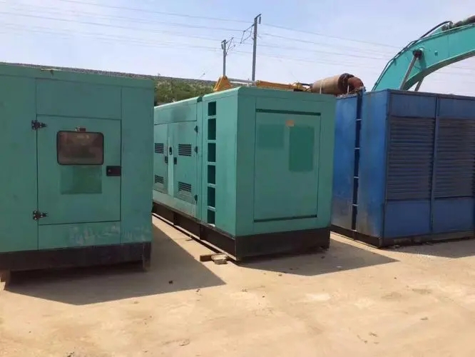 昌都柴油发电机组的电压和功率之间有什么关系？