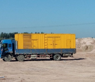 昌都发电机出租如何判断柴油发电机冷却液是否需要更换？