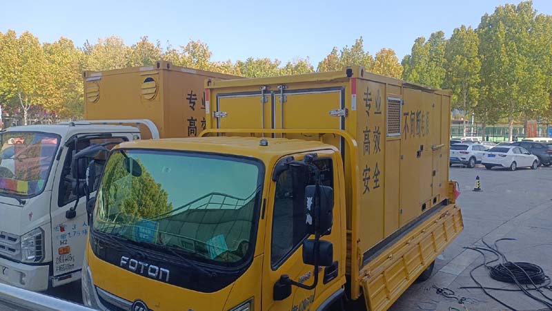 昌都柴油发电机组和UPS电源如何配合工作？