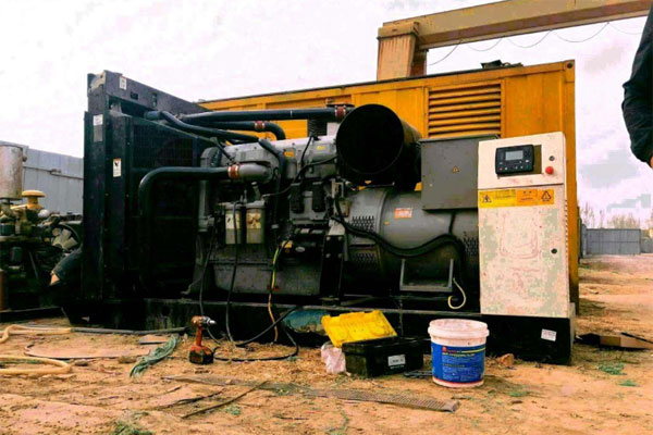 昌都柴油发电机组都有哪几种电压规格？