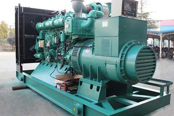 昌都工厂发电机应急发电中如何优化燃油储备管理？