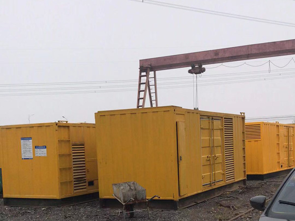 昌都100kw柴油发电机组每小时油耗？