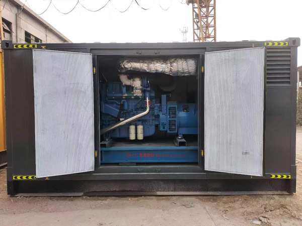 昌都柴油发电机组的电瓶应该如何选择？