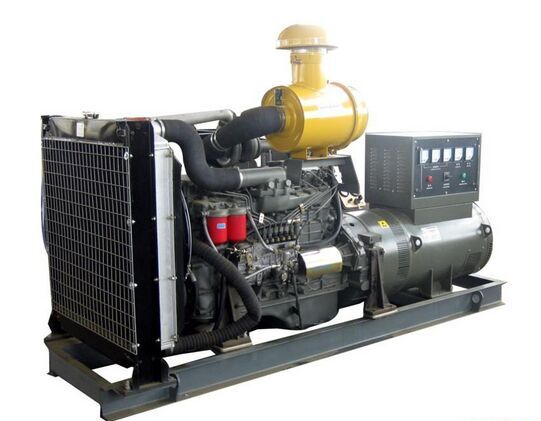 昌都汽油发电机组冬季保养时，燃油系统需要注意什么？