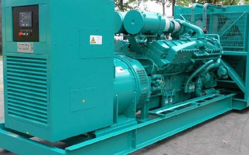 昌都柴油发电机组冬季使用中需要注意哪些事项？